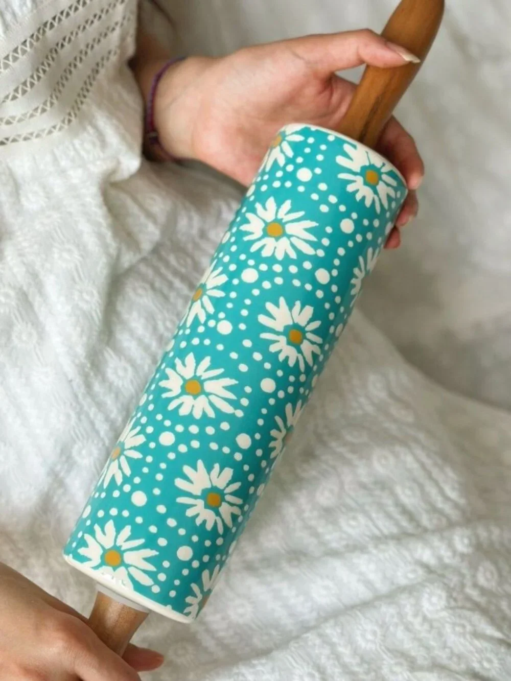 Pioneer Woman Ceramic rolling pin vintage floral pattern